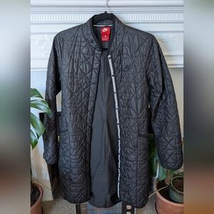 Nike Women's Black Quilted Puffer Jacket